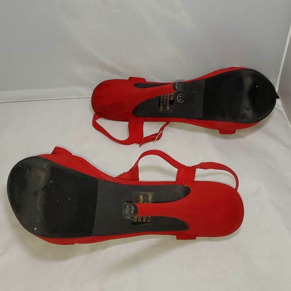 Red Two Lips Rhinestone Heels Size 7.5 - Picture 5 of 7